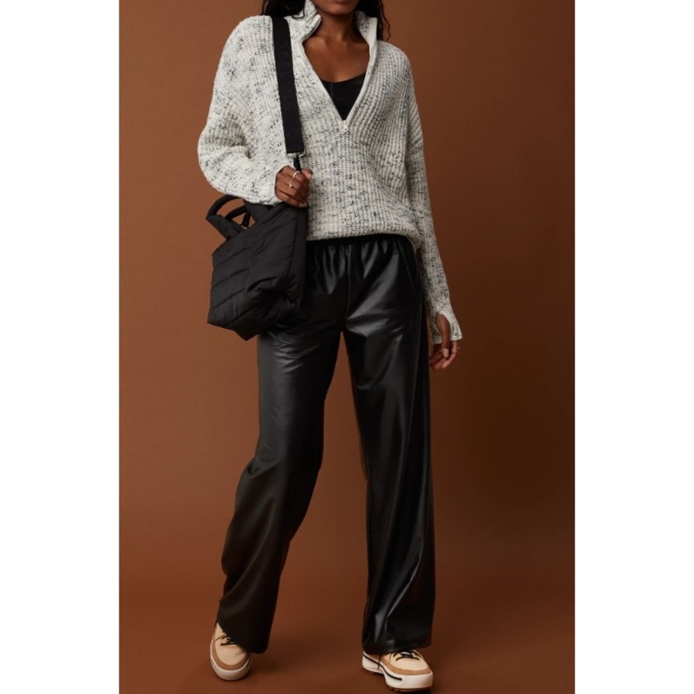 Offline by Aerie Real Luxe Pants XS Black Faux Leather Wide Leg Pull-on